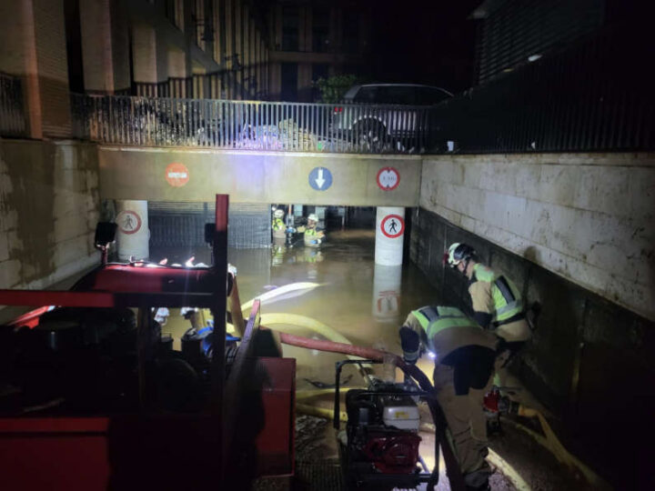 El servicio de bomberos de la DPZ cumple 50 años respondiendo a las emergencias que se producen en los municipios de la provincia.